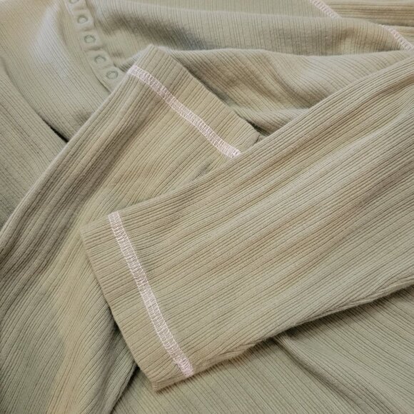 Eddie Bauer Sz XL Women's LS 1/4 Snap Pullover Thermal Under Shirt Blouse - Picture 7 of 8